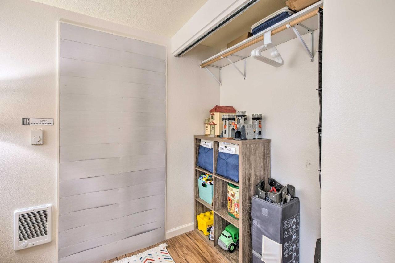 Rockaway Beach Condo - Beach Access Nearby! Екстериор снимка